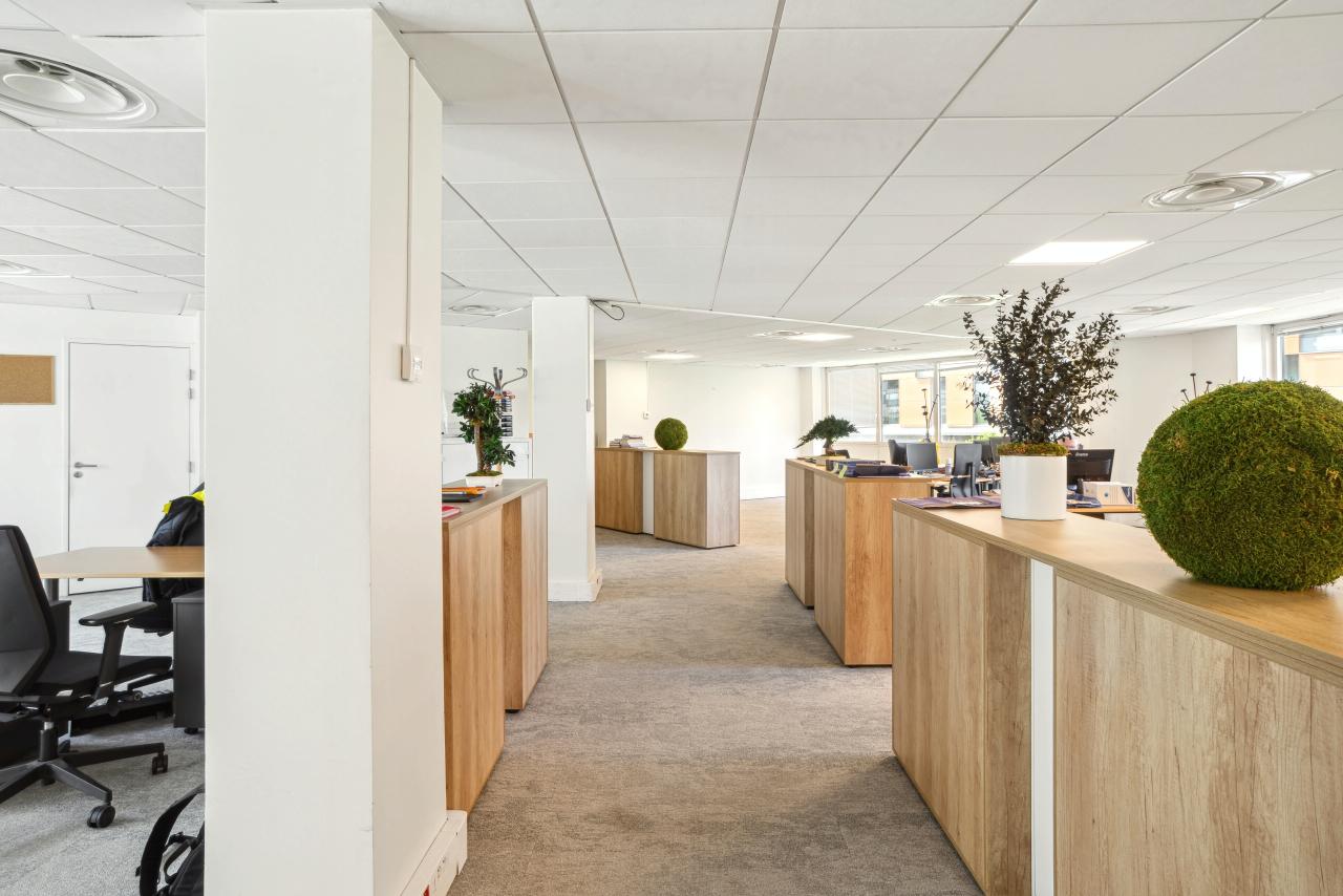 Bureau Issy-les-Moulineaux 3018m² Location bureau Issy-les-Moulineaux Hauts-de-Seine OLBUR2314447 2